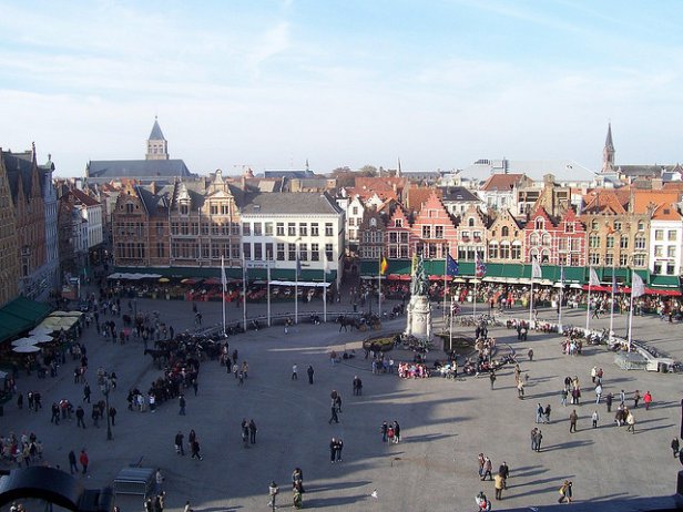 /Grotte Markt desde el Belfry
