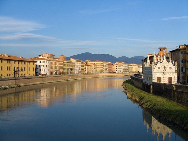 /Pisa y su río Arno