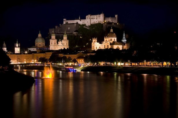 /Salzburgo de noche